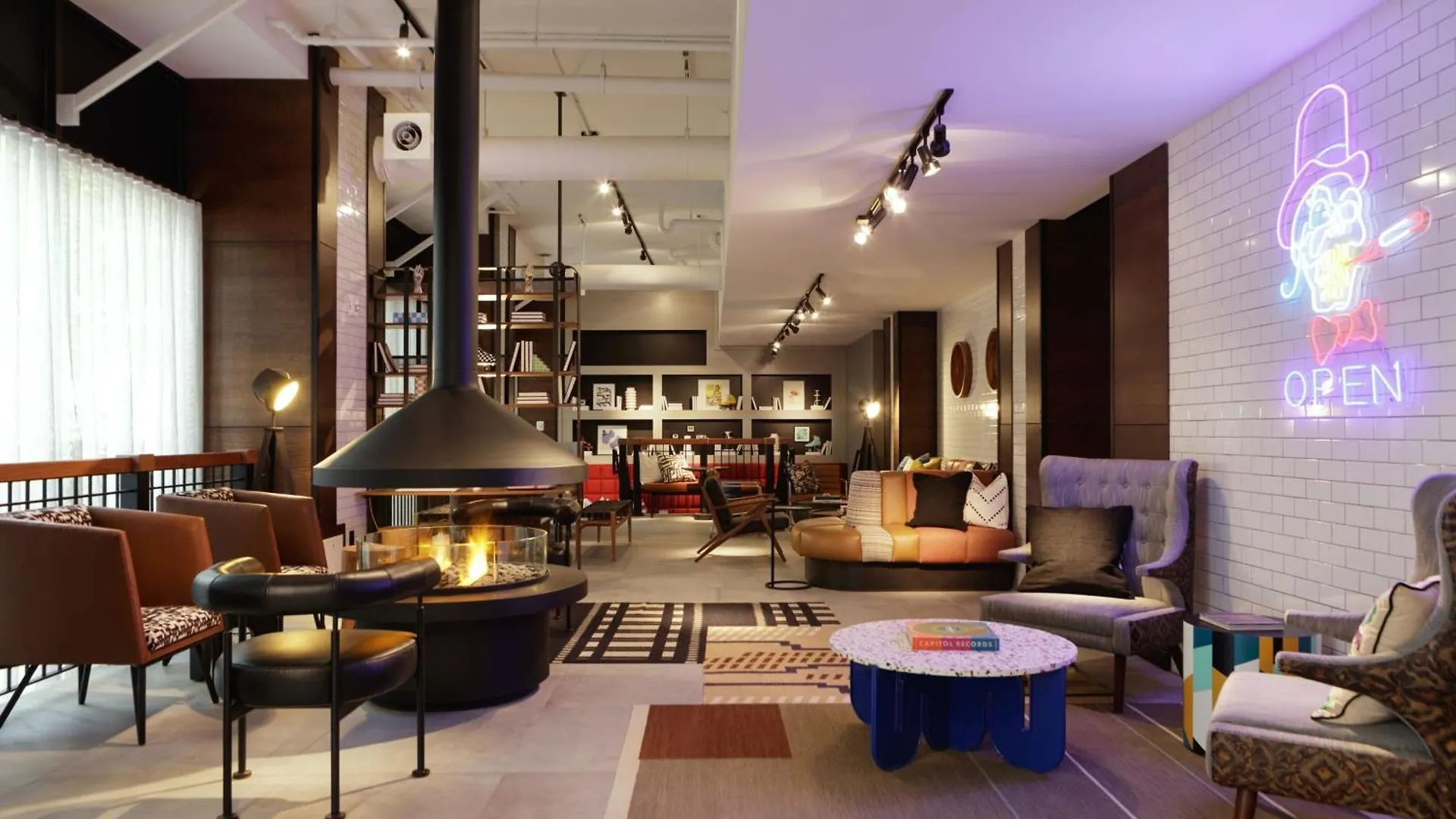 Where to Stay Near Ebenezer Baptist Church: 4 Top 3-Star Hotels