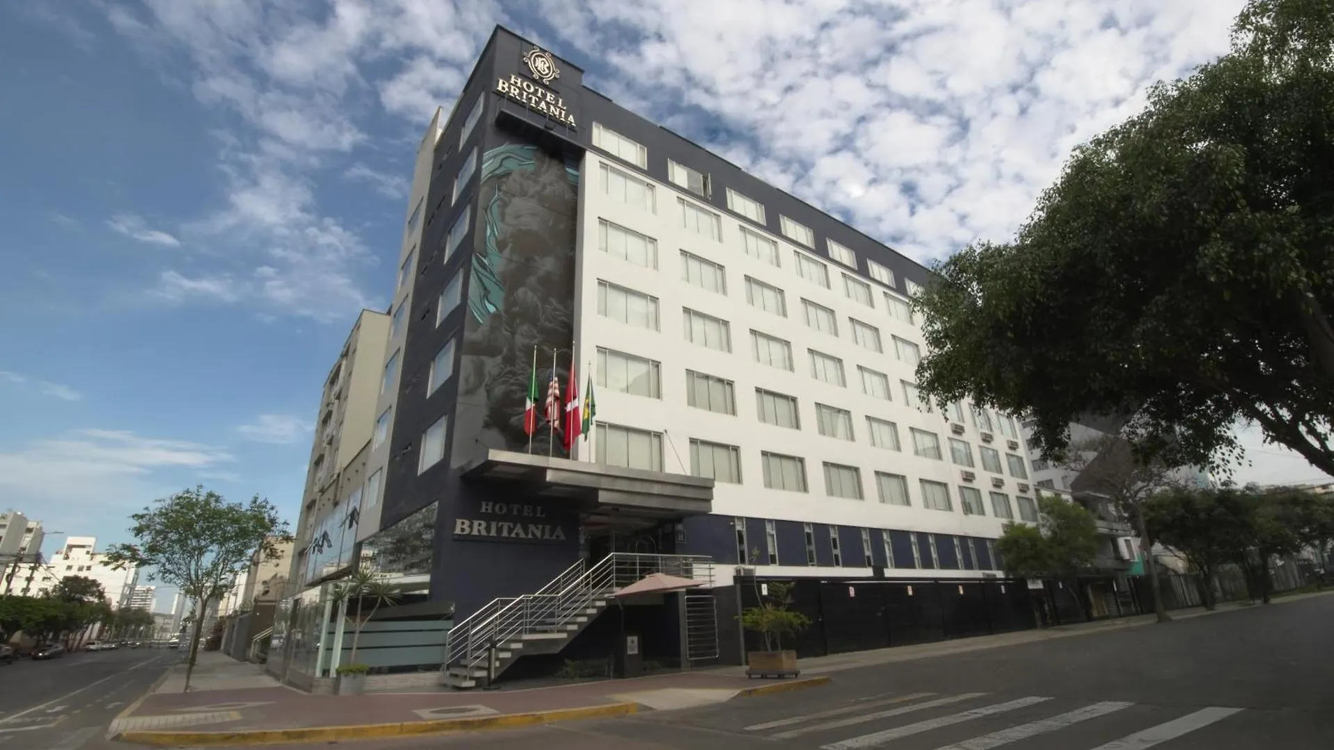 8 Top-Rated Business Hotels In Miraflores, Lima