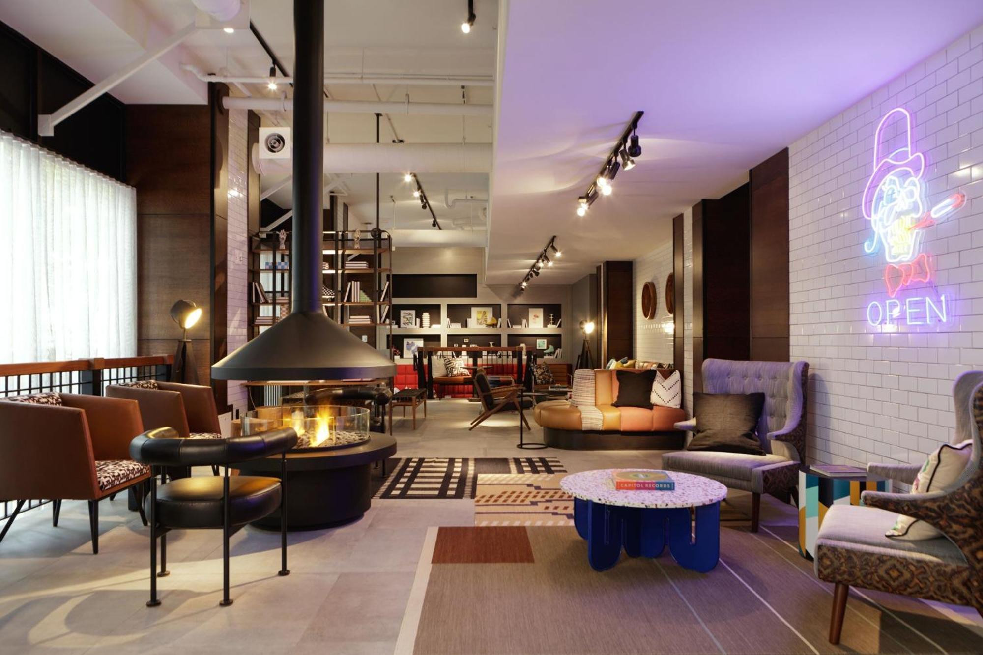 Where to Stay Near Ebenezer Baptist Church: 4 Top 3-Star Hotels